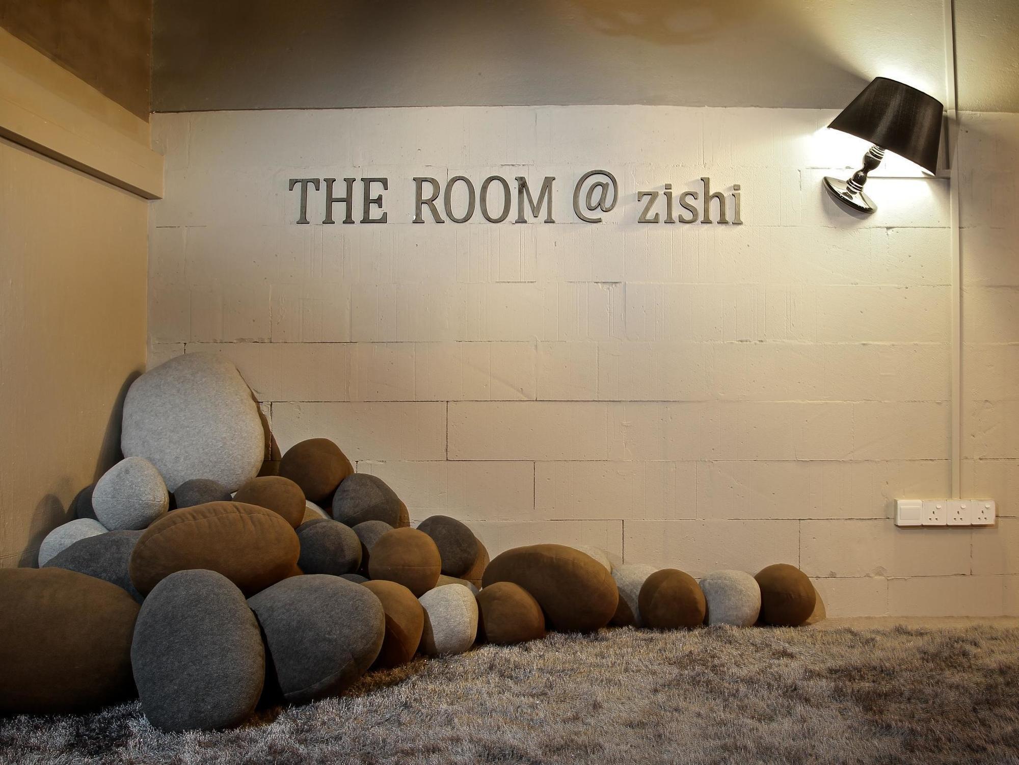 The Room @ Zishi Kota Bharu Eksteriør billede